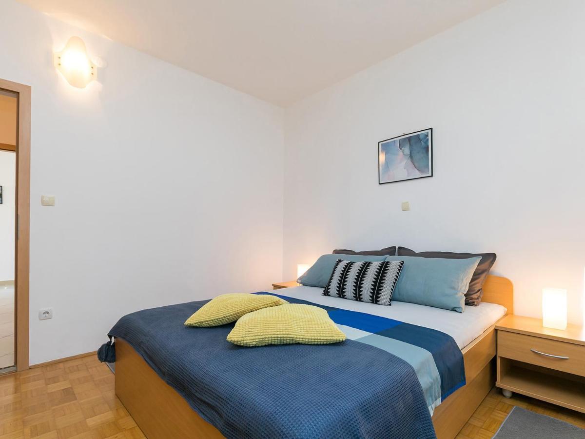 פורץ Holiday Appartment Tessa מראה חיצוני תמונה