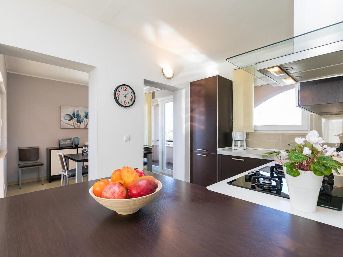 פורץ Holiday Appartment Tessa מראה חיצוני תמונה