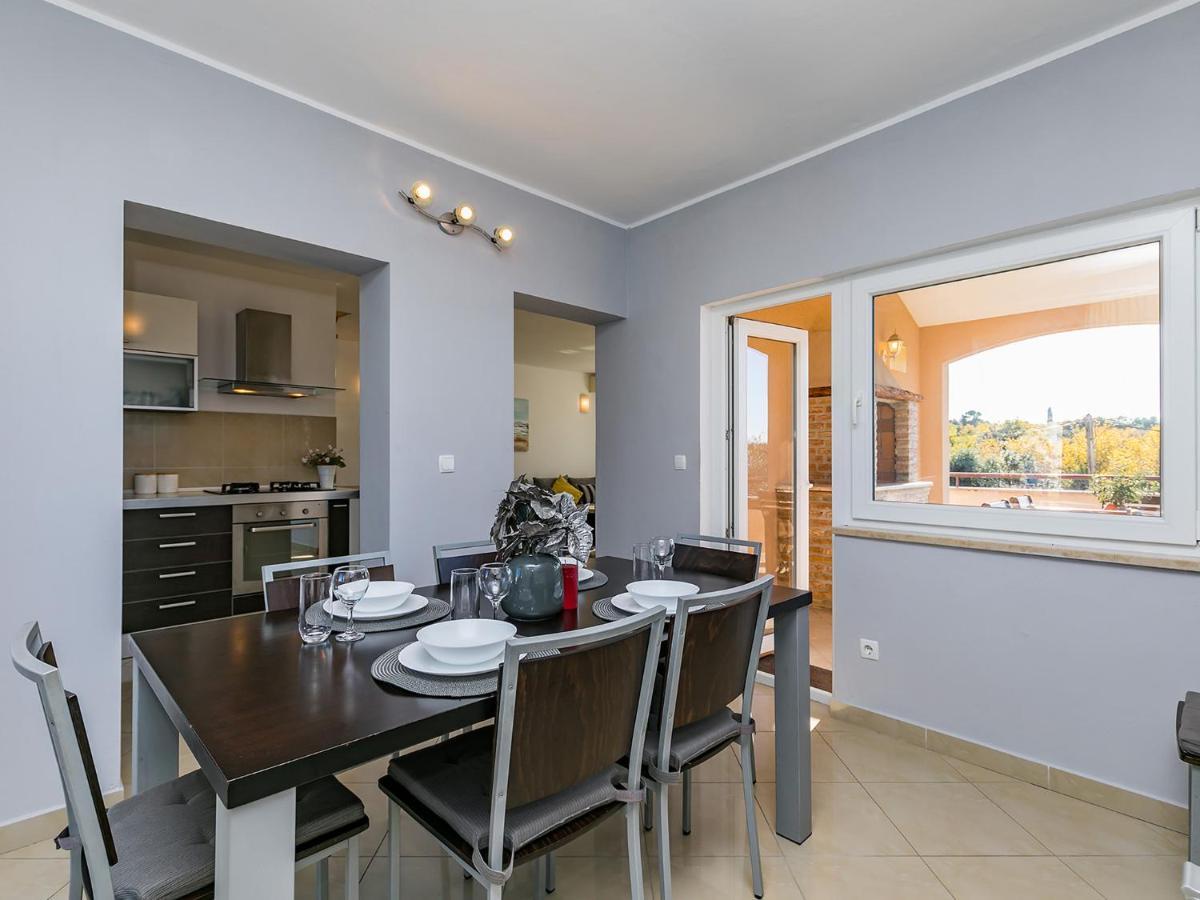 פורץ Holiday Appartment Tessa מראה חיצוני תמונה