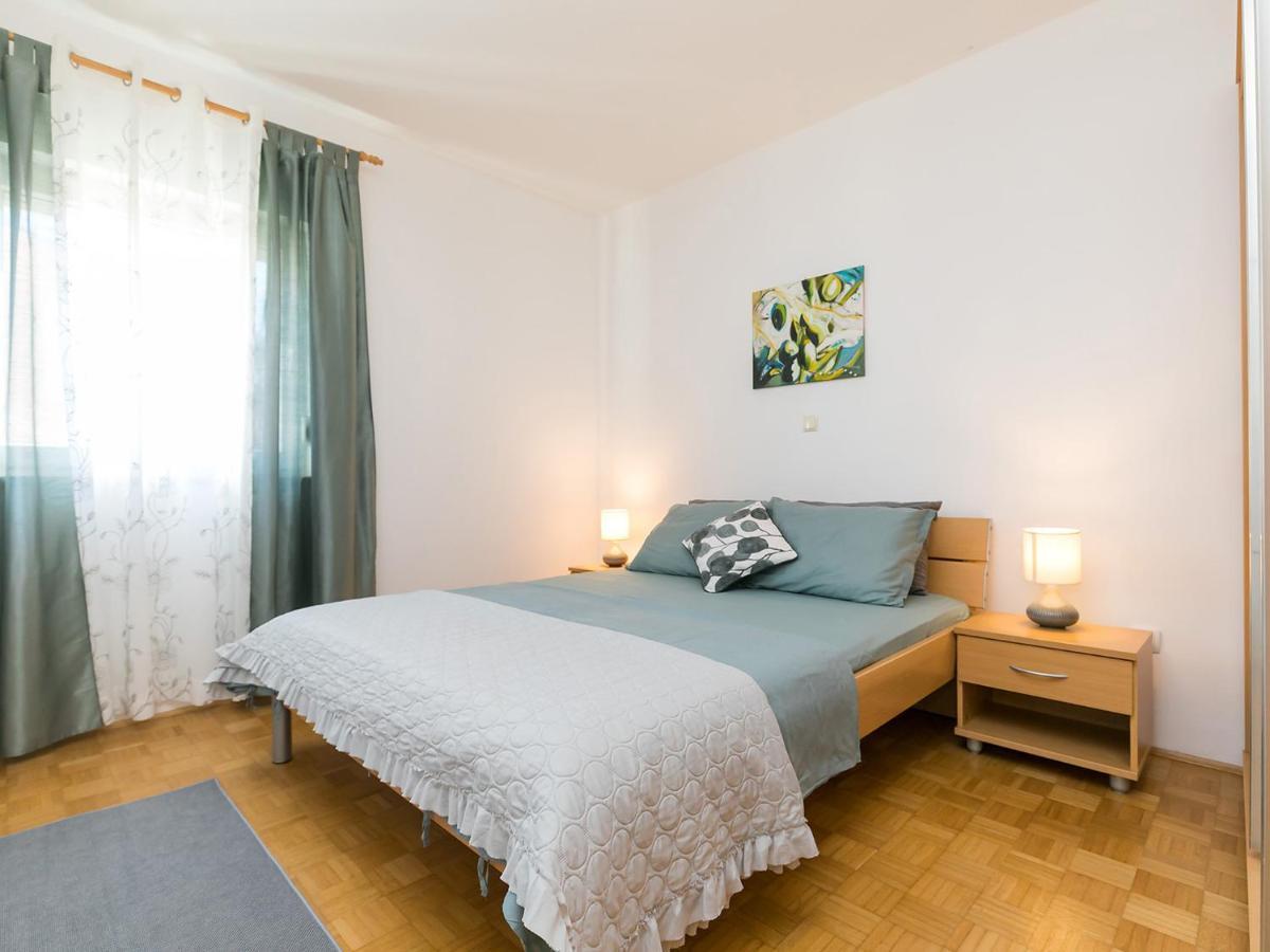 פורץ Holiday Appartment Tessa מראה חיצוני תמונה