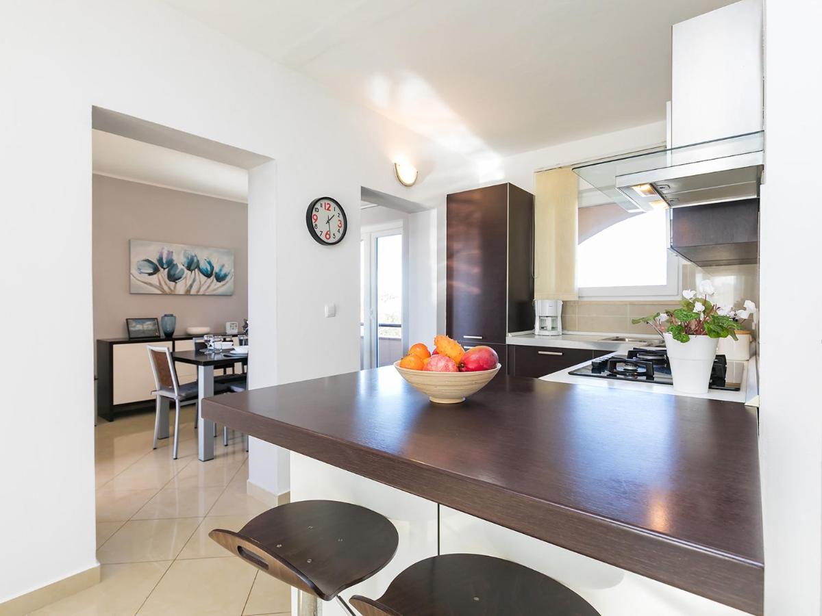 פורץ Holiday Appartment Tessa מראה חיצוני תמונה